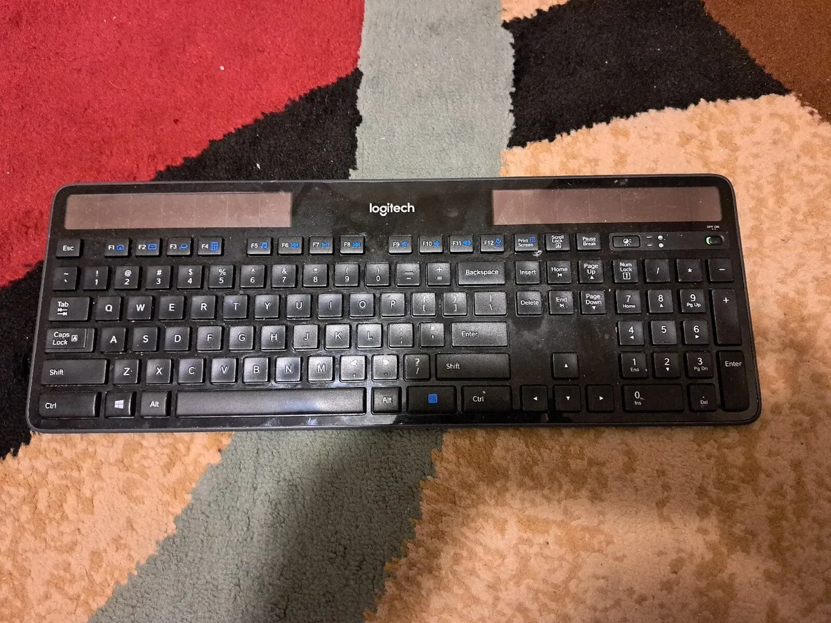 An In-depth Look at Logitech Solar Keyboards插图1