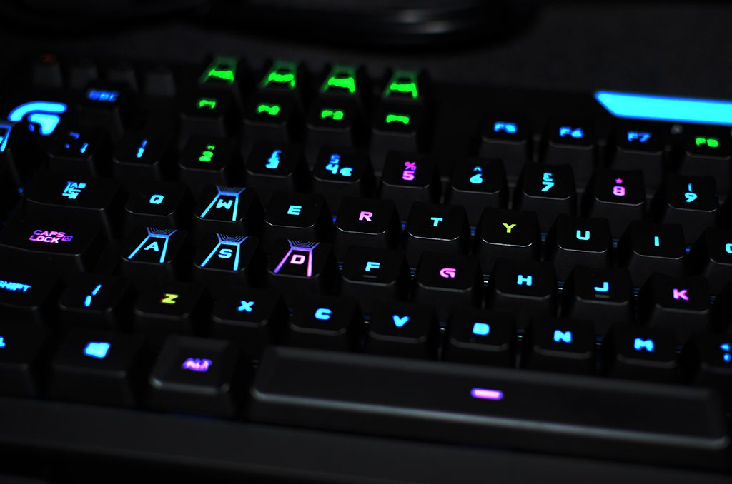 logitech g910 keyboard