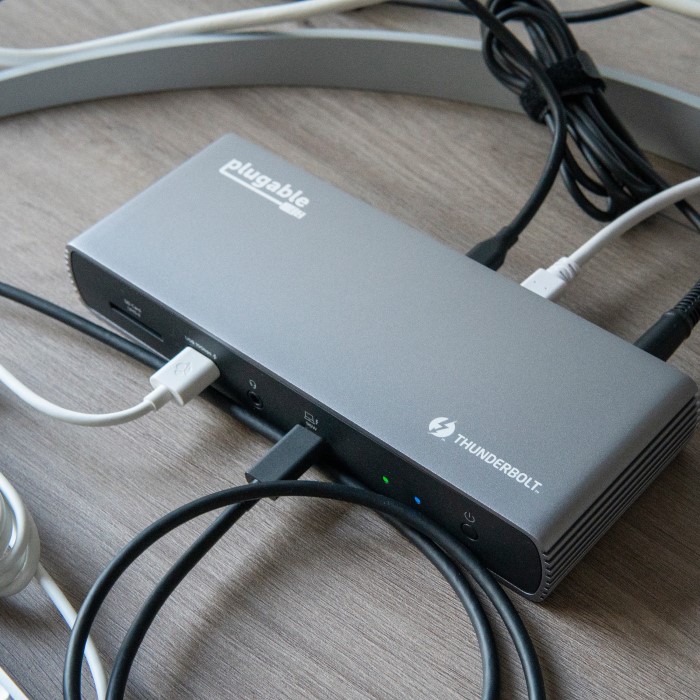 plugable docking station