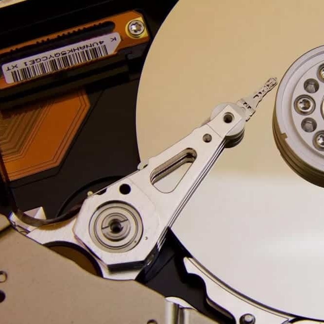 how to completely wipe a hard drive