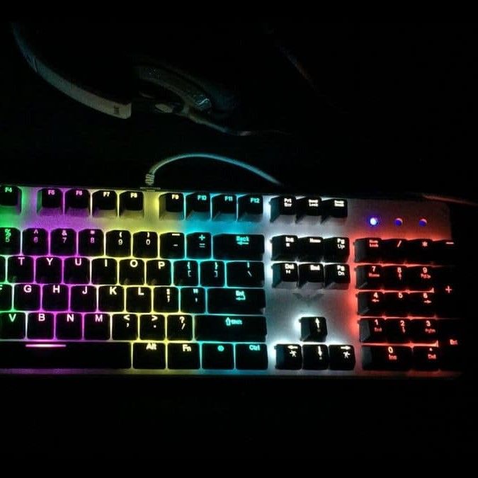 how to change keyboard color