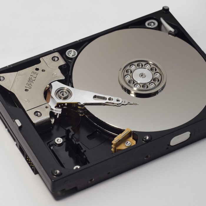 what is hard drive