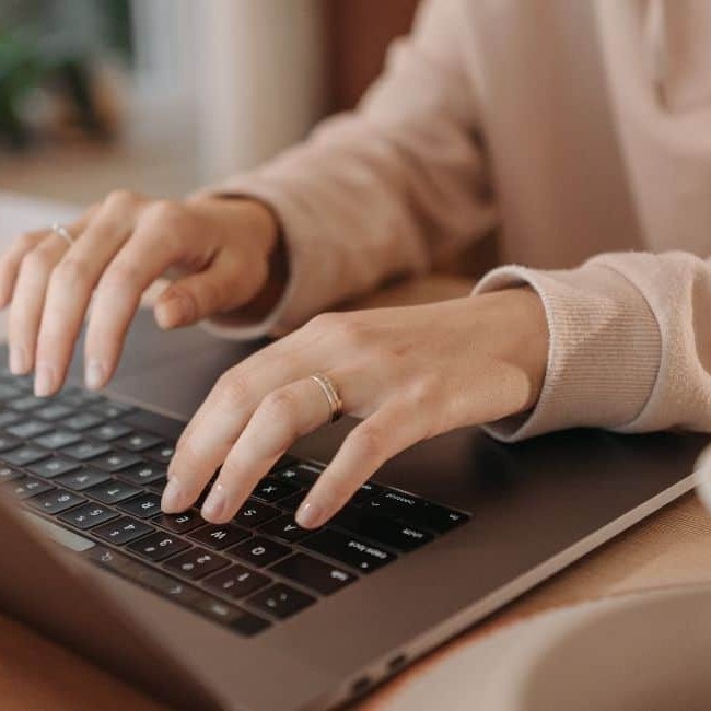 how to make a heart on keyboard