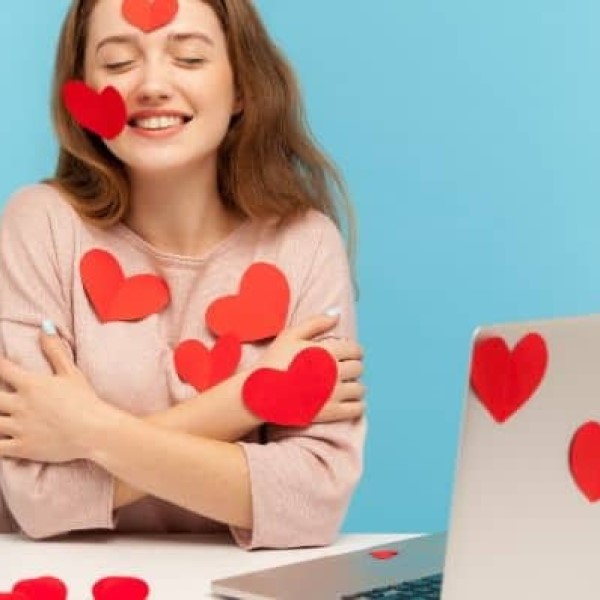 how to make a heart on keyboard