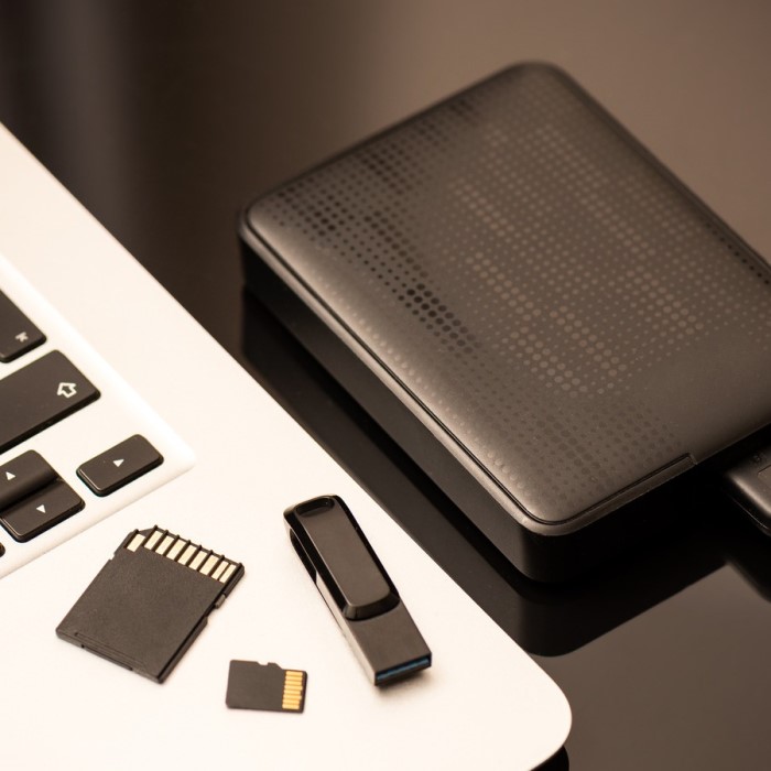 why is my hard drive not showing up mac