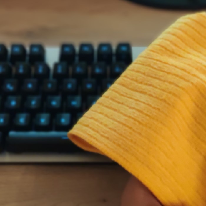 how to clean a mechanical keyboard