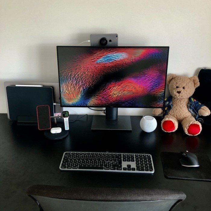 how to use your iphone as a webcam