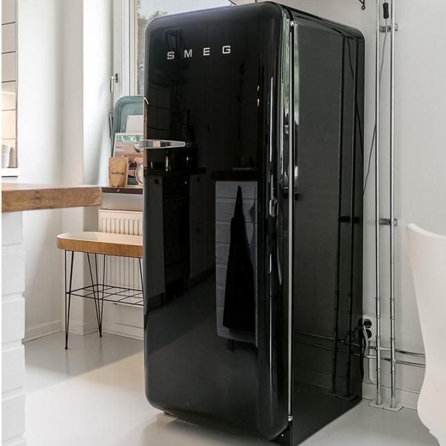 black refrigerator