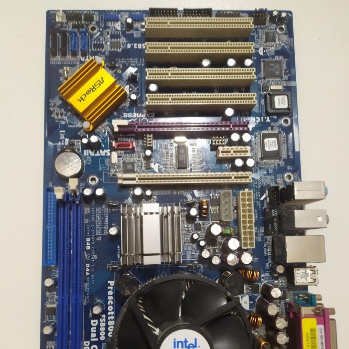 how to pick a motherboard