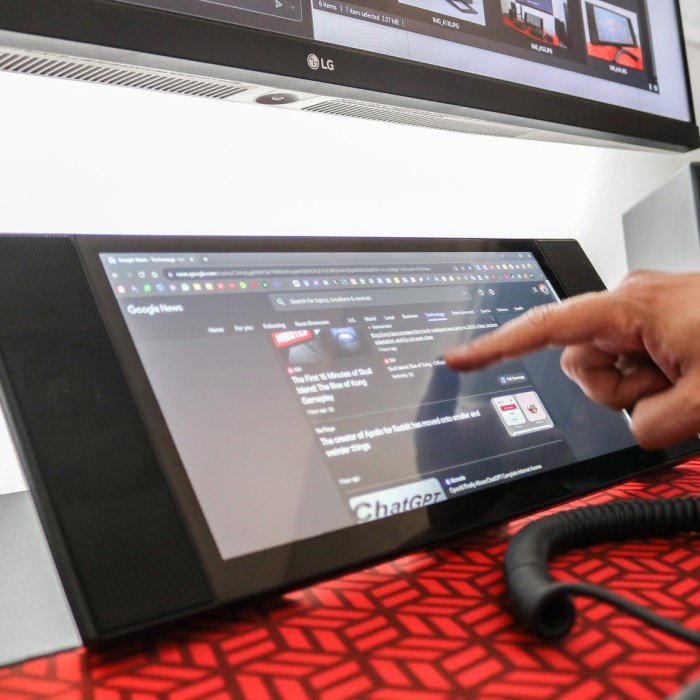 small computer monitor