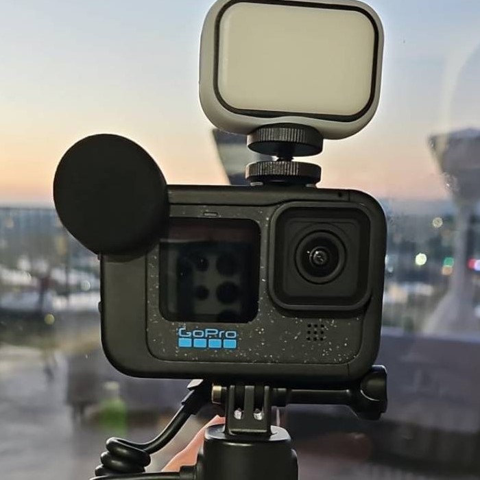 action camera flashlight