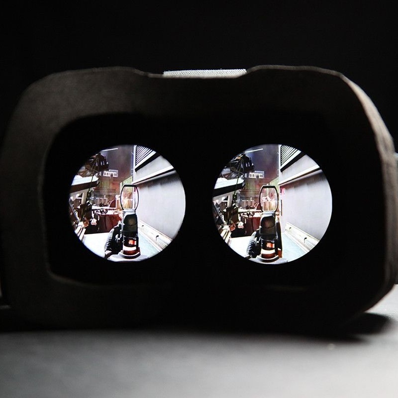 how does a vr headset work