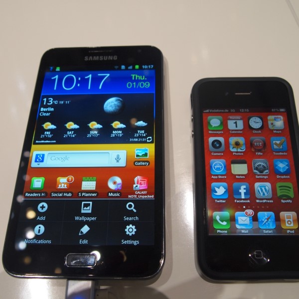 iphone vs samsung comparison